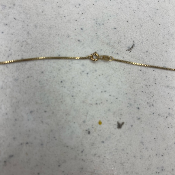 Pendant and chain necklace 18” - Picture 7 of 9